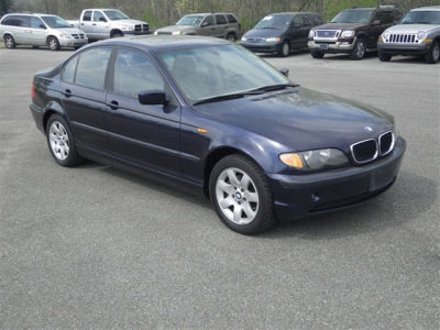 2003 BMW 325  xi