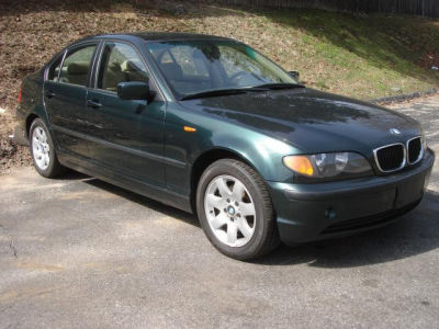 2005 BMW 325  xi