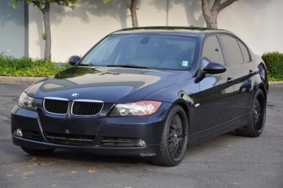 2006 BMW 325  i