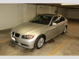 2006 BMW 325  i