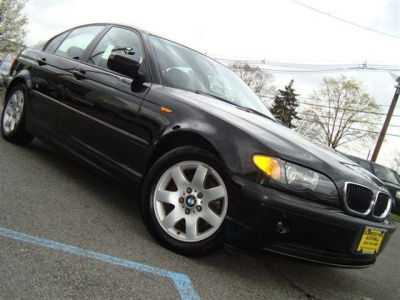 2005 BMW 325  i