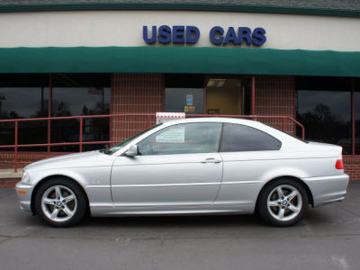 2001 BMW 325  Ci