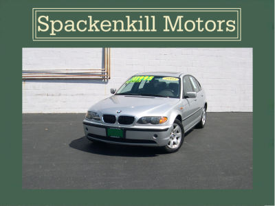 2003 BMW 325  xi