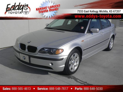 2002 BMW 325  i