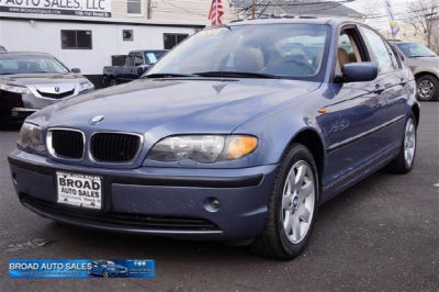 2005 BMW 325  xi