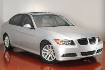 2006 BMW 325  i