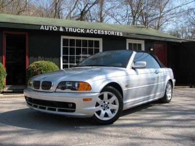 2001 BMW 325  Ci