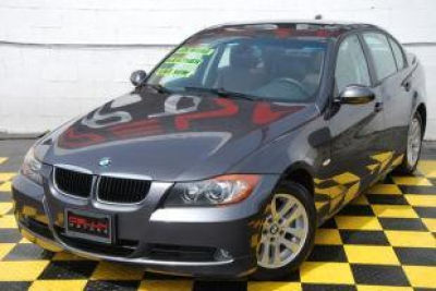 2006 BMW 325  i