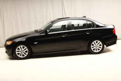 2006 BMW 325  i