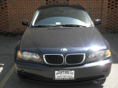 2004 BMW 325  i