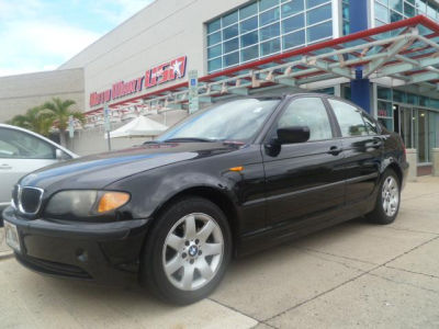 2003 BMW 325  i