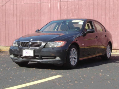 2006 BMW 325  xi