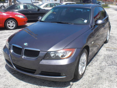 2006 BMW 325  i