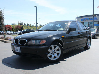 2004 BMW 325  i