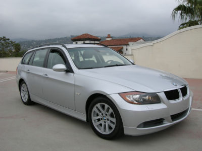 2006 BMW 325  xiT