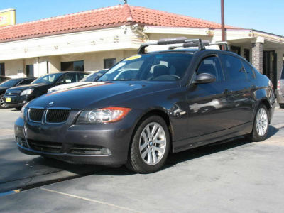 2006 BMW 325  i