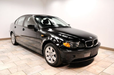 2003 BMW 325  i