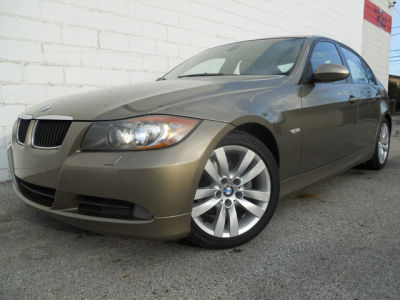 2006 BMW 325  i