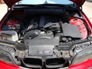 2002 BMW 325  i