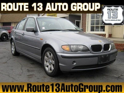 2004 BMW 325  xi