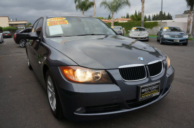 2006 BMW 325  i