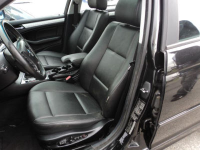 2004 BMW 325 i