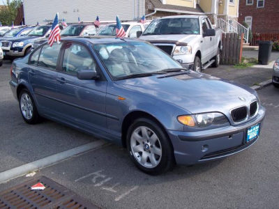 2005 BMW 325 xi