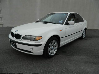 2005 BMW 325  xi