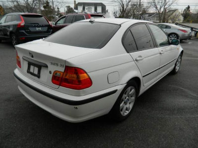 2005 BMW 325 xi