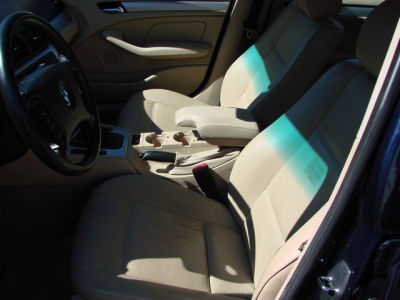 2004 BMW 325 xi