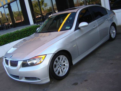 2006 BMW 325  i
