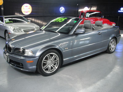 2003 BMW 325  Ci