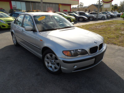 2004 BMW 325  i