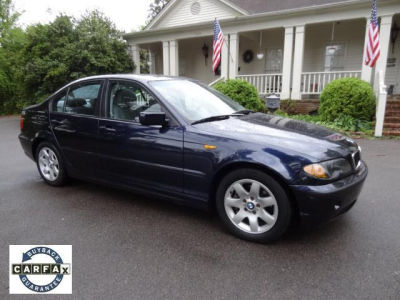 2004 BMW 325  i