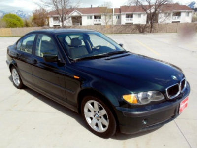 2005 BMW 325  i