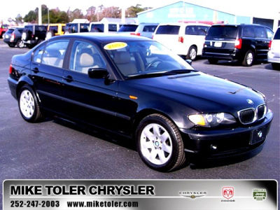 2003 BMW 325  i