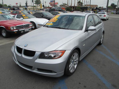 2006 BMW 325  i