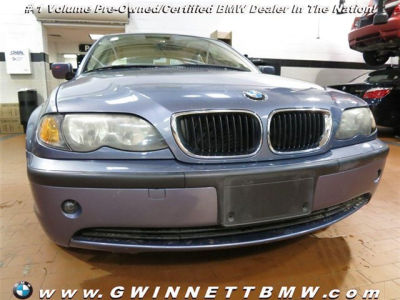 2004 BMW 325  i