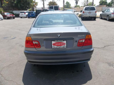 2001 BMW 325 i