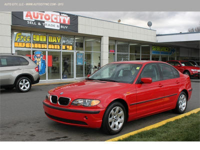 2005 BMW 325  i