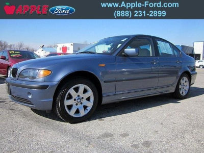 2005 BMW 325  xi