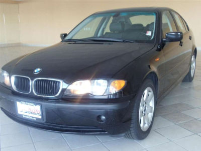 2004 BMW 325 i