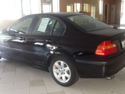 2004 BMW 325 i