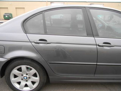 2003 BMW 325  i