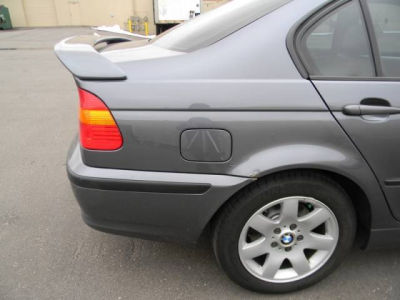 2003 BMW 325  i