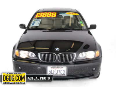 2005 BMW 325  i