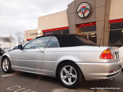2003 BMW 325  Ci