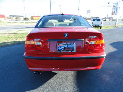 2004 BMW 325  i