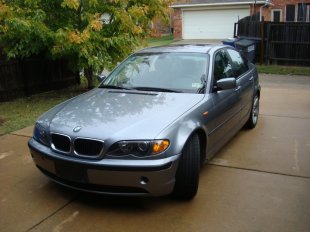 2005 BMW 325  i