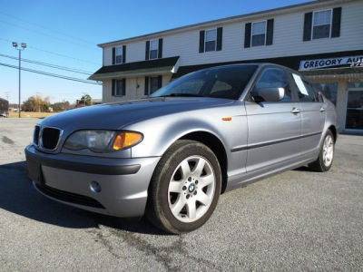 2005 BMW 325  xi